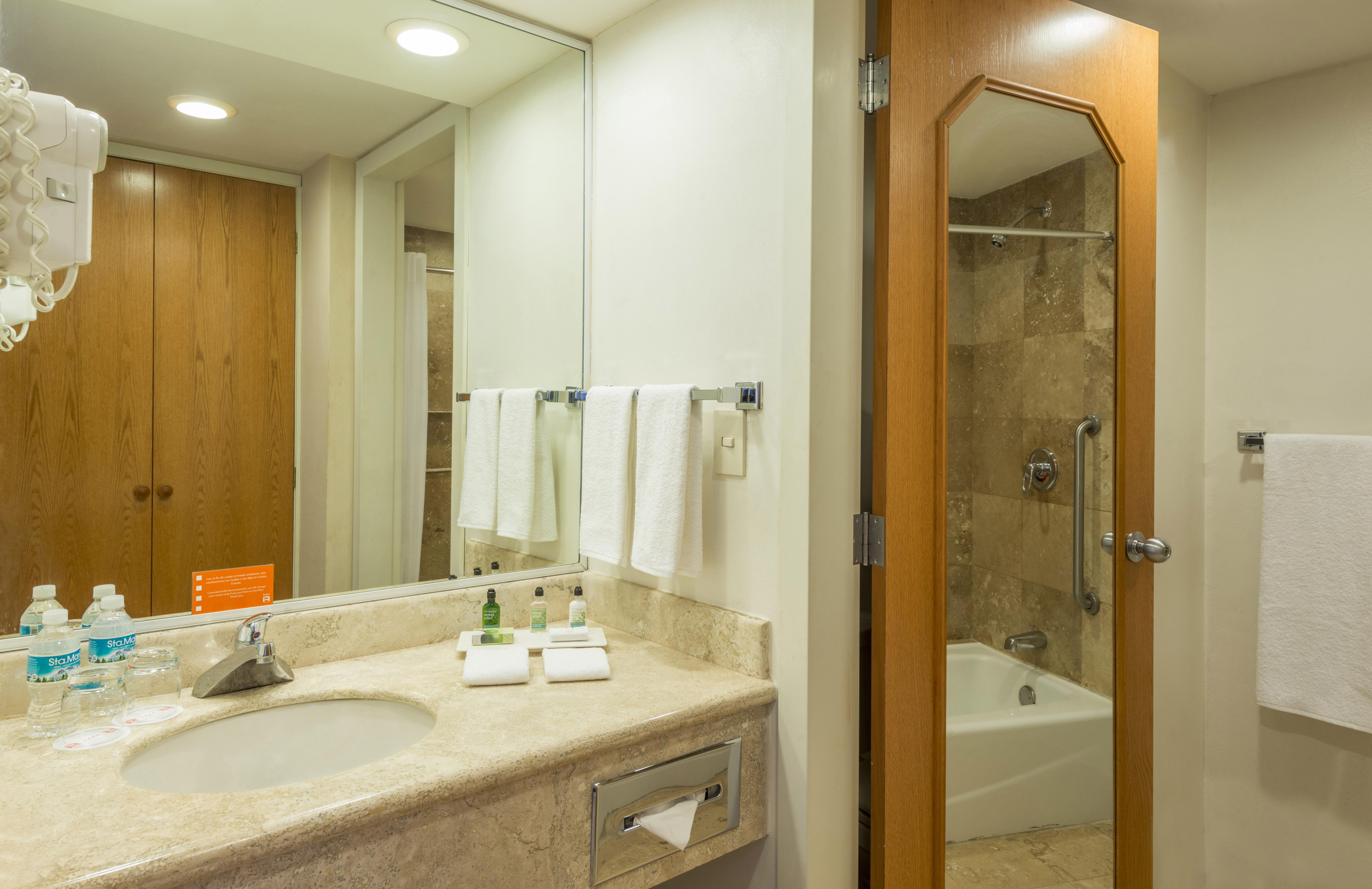 Courtyard By Marriott Villahermosa Tabasco Dış mekan fotoğraf